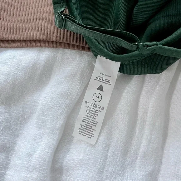 Balance Athletica Flow Bra - Picture 3 of 7